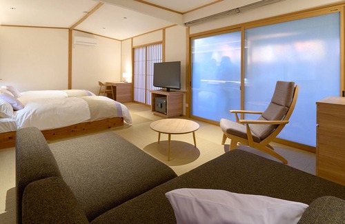 Yufuin Onsen House | Yufuin Rakuyu
