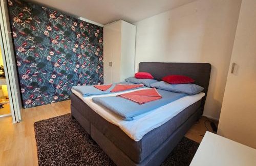 Kaisermuhlen Apartment | Yuki's Place - UN-VIC, Danube Beach and Subway near to Downtown Vienna