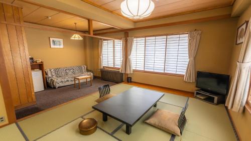 Asama Onsen Hotel | Yumotoya
