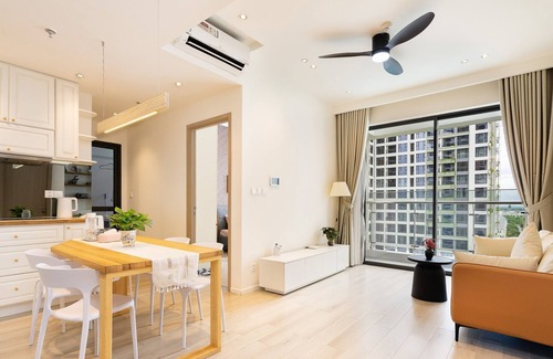 District 9 Apartment | Yumy Homestay Grand Park City