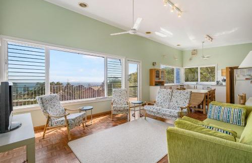 Crescent Head House | Yurung, 26 Dulconghi Street