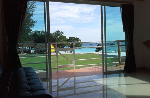 Satun Hotel | Z-Touch Lipe Island Resort
