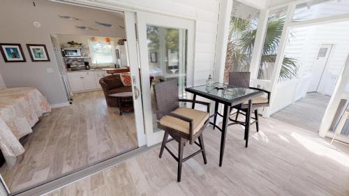 Tybee Island House | Zabana Cottage by Tybee Vacation Rentals