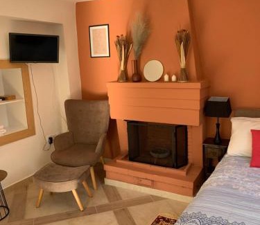 Leonidio Apartment | Zacharos Elegant Studio