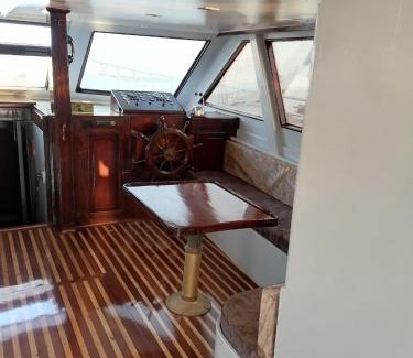 Al Mamsha El Seyahi Boat Rental | Zafeer