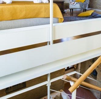 San Gimignano City Centre Apartment | Zafferano Rooftop Terrace Tower House