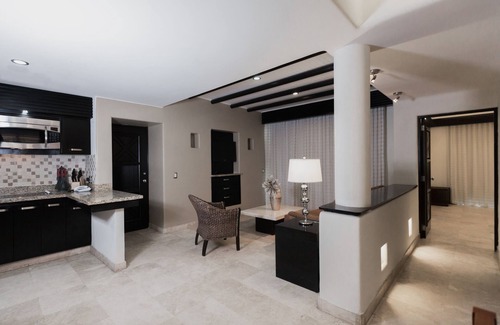 Marina Mazatlan Apartment | Zafiro Beach Boutique Resort