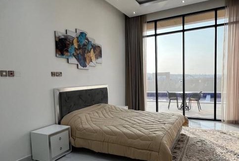 Sur Villa | Zahrtishrin