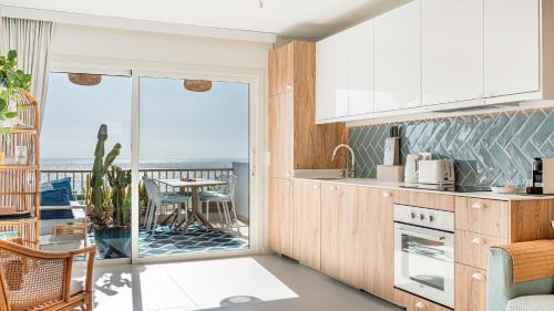 Los Gigantes Apartment | ZAMA Tamara - swimming pool - AC