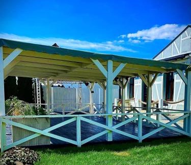 Chlopy Bed & Breakfast | ZAMEK NA PIASKU - Tuż przy Plaży