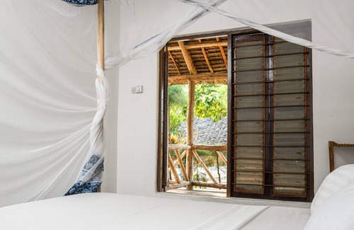 Kidoti Bed & Breakfast | Zanzi Rest bungalows