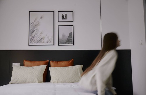 Perillo Apartment | Zarey Hostel Santa Cristina