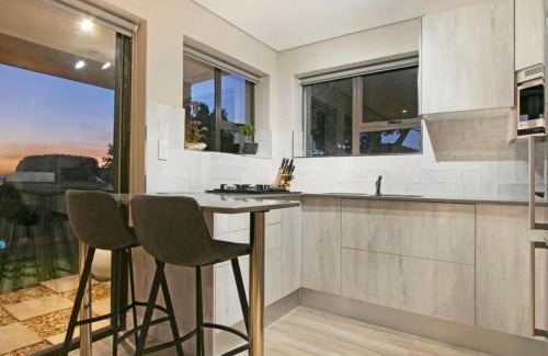 Mountainside Apartment | Zaria Sun Cottage by Host Agents