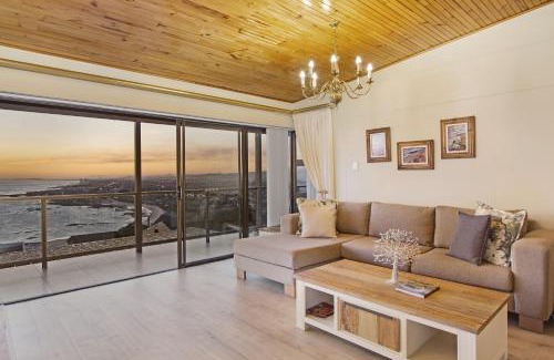 Mountainside Apartment | Zaria Sun Penthouse by Host Agents