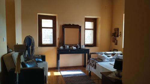 West Mani House | Zarnata House