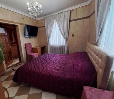Chernovtsy Hotel | Zatyshok