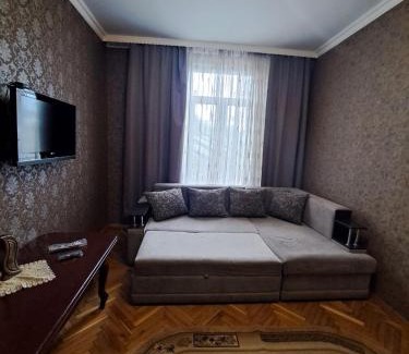 Chernovtsy Hotel | Zatyshok