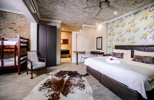 Nelspruit House | Zebrina Guest House