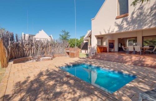 Leeupoort Villa | Zebula 1 Pela Lodge, 6 bedrooms