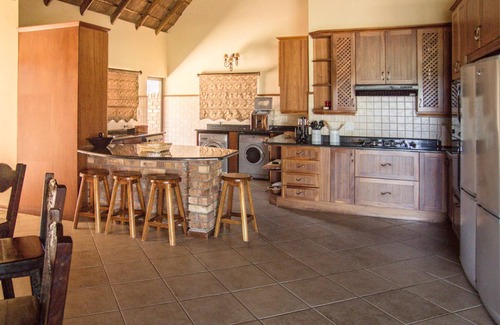Leeupoort Cabin | Zebula Golf Estate & Spa Private Rentals