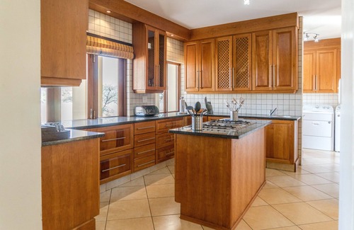 Leeupoort Cabin | Zebula Golf Estate & Spa Private Rentals