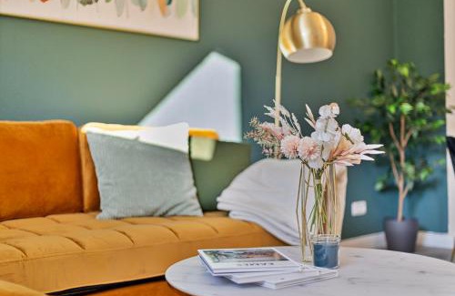 Ruettenscheid Apartment | Zeche trifft Villa Apartments by Cordis Sky für bis zu 4 Personen 5 Minuten zur Messe Essen oder Hauptbahnhof