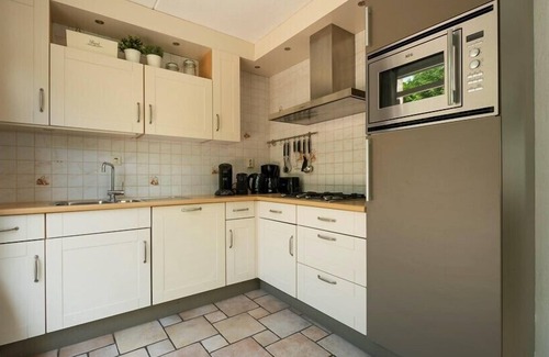 Westenschouwen Villa | Zeepe Duinen 17 recreation home with atmospheric living area