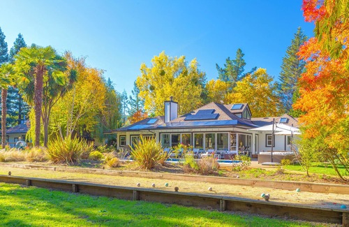 Freestone House | Zegarra Estate