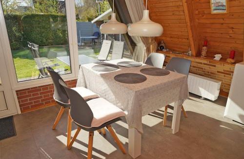 Damp House | Zeltdachhaus mit W LAN 2 x TV