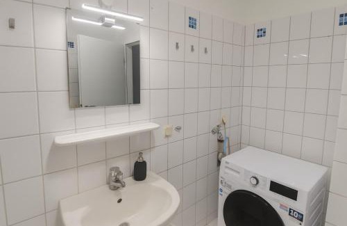Oberneuland Apartment | ZEN Apartment - 2SZ - 4 Betten - Küche - Terrasse