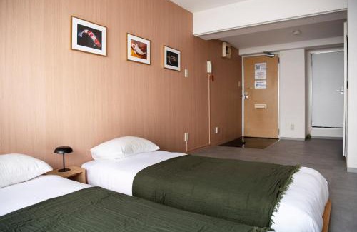 Nagawa Apartment | zen apartment in central Shinjuku