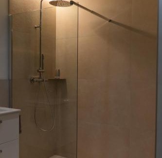 Moulins Apartment | Zen et Romantique Room - Harmonie