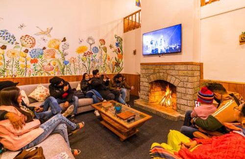 Old Manali Hotel | Zen Manali by Keekoo Stays