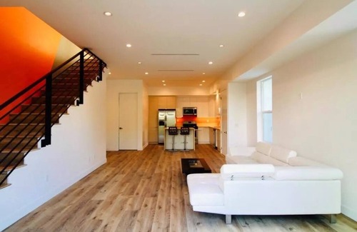 Canoga Park House | Zen Oasis-