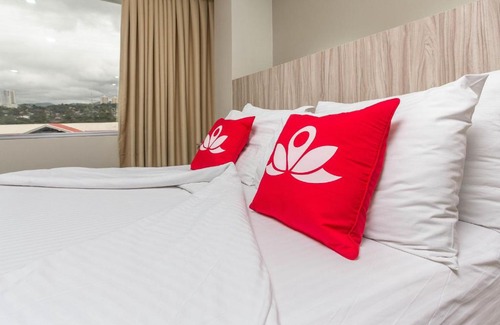 Banilad Hotel | ZEN Premium Banilad