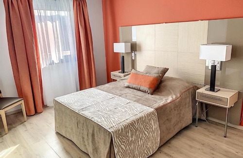 Montreuil Apartment | ZENAO MONTREUIL- Croix de Chavaux
