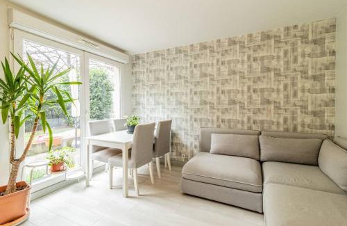 Annemasse Apartment | ZenBNB/Tournelles/Jardin Privé/Hyper-Centre