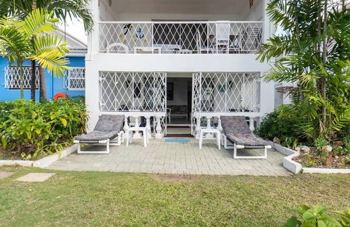 Spring Garden House | Zenbreak Freshwater Beachfront #5
