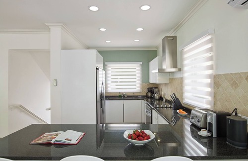 Gibbes House | ZenBreak KingsGate #1 is a 2 bedroom luxury holiday townhouse 3 minutes away from Gibbs Beach