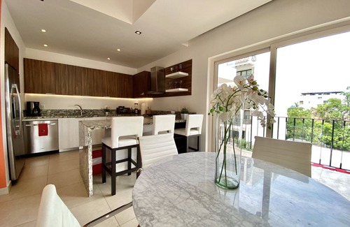 Emiliano Zapata Apartment | Zenith - 403