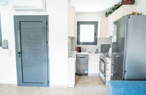 Pefkochori Villa | Zennova 10 Blue Pearl