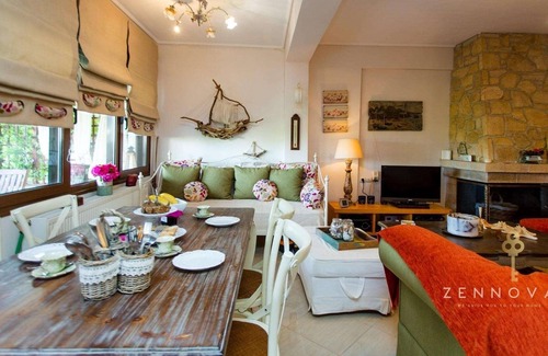 Kassandra Cottage | Zennova #10 Villa Pino