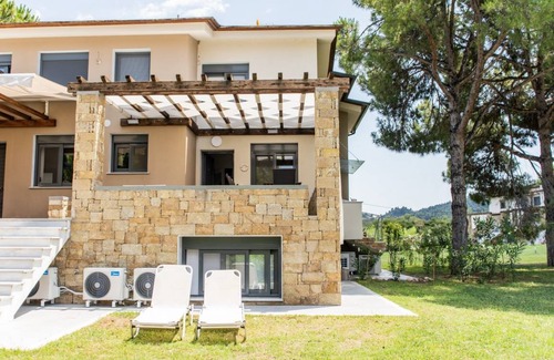 Pefkochori Villa | Zennova 11 Blue Pearl