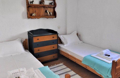 Siviri Cottage | Zennova #15 Naftilos Family Summer House
