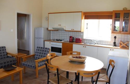 Pissouri House | Zenovia Garden House
