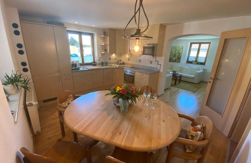 Saalfelden am Steinernen Meer Apartment | Zentral gelegene Ferienwohnung in Saalfelden