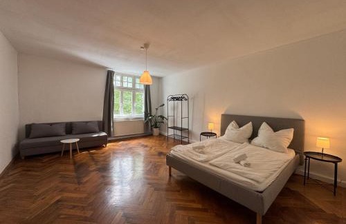 Neuhausen Apartment | Zentral & gemütlich - Wohnung für bis zu 6 Gäste