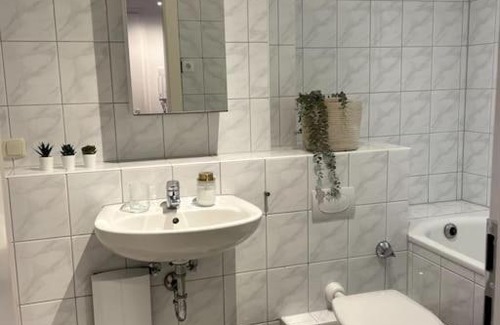 Frohnhausen Apartment | Zentral wohnen in ruhiger Lage! MA2R