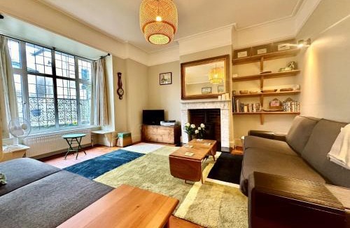 Ryde House | Zeta Cottage
