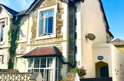 Ryde House | Zeta Cottage